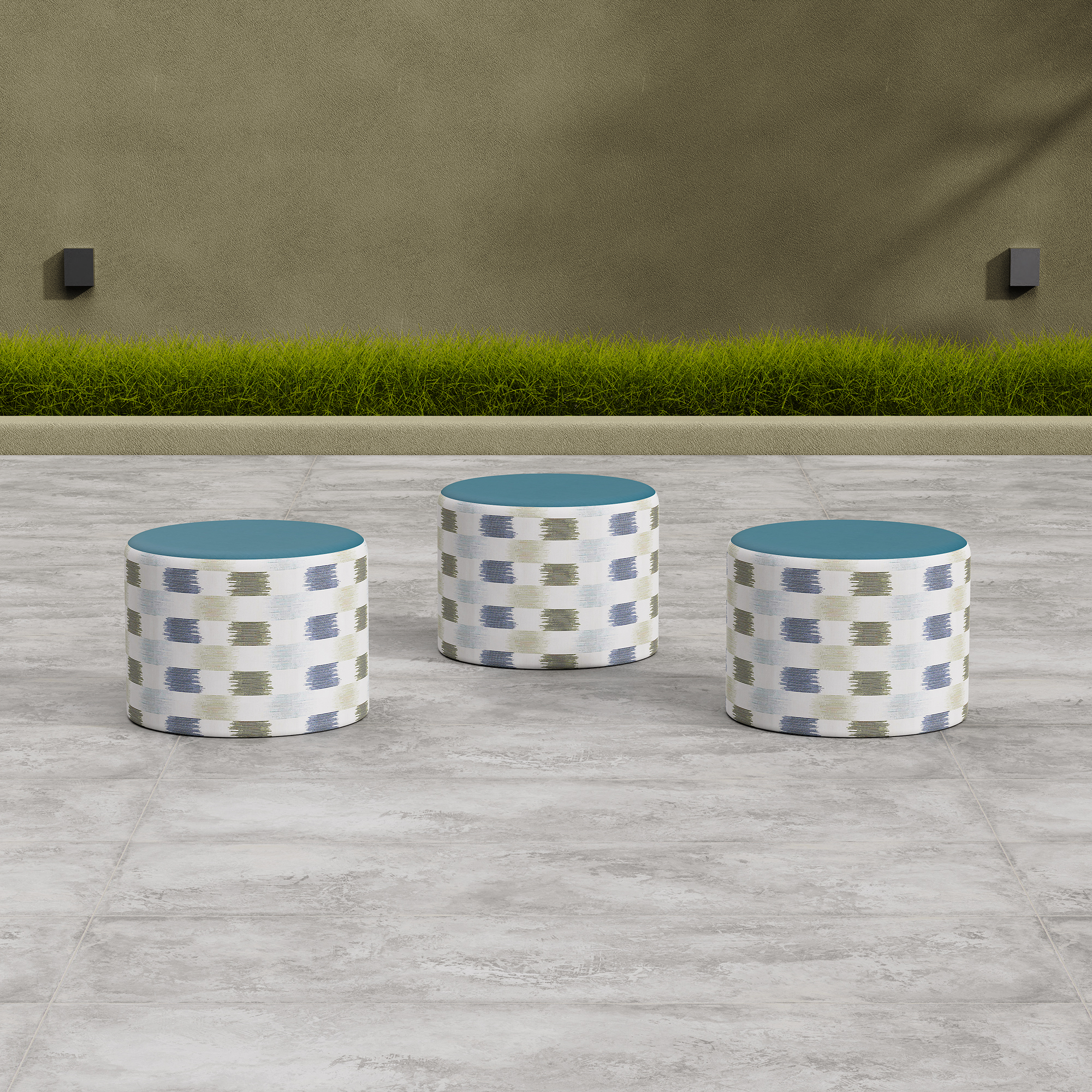 Outdoor Oversized Ottoman - Cylinder