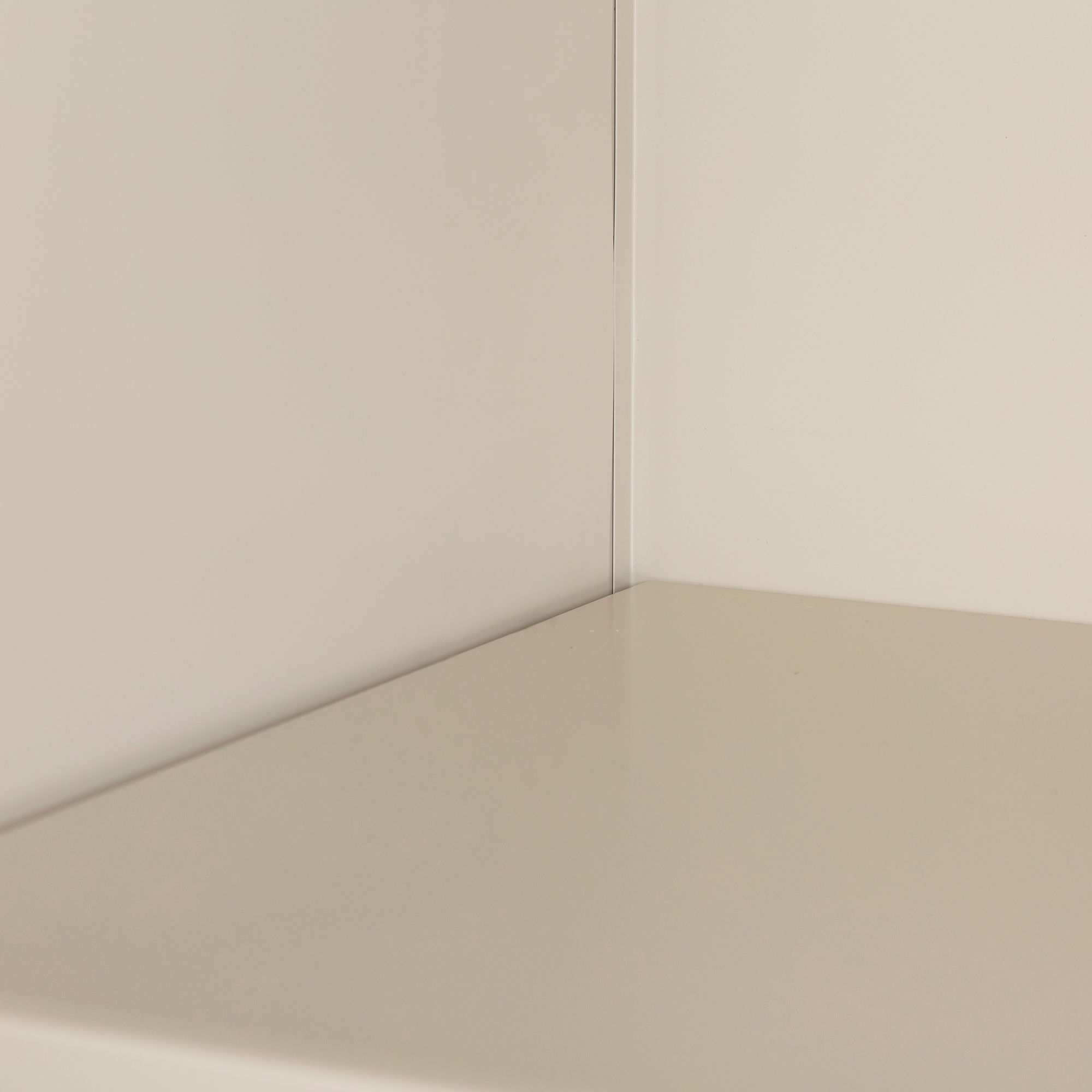 Heavy Duty Storage Cabinet w/ Fixed Shelves