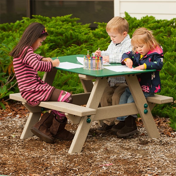 Outdoor Friendship Kids Picnic Table